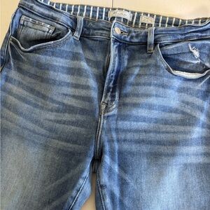 KanCan Kurvy Jeans